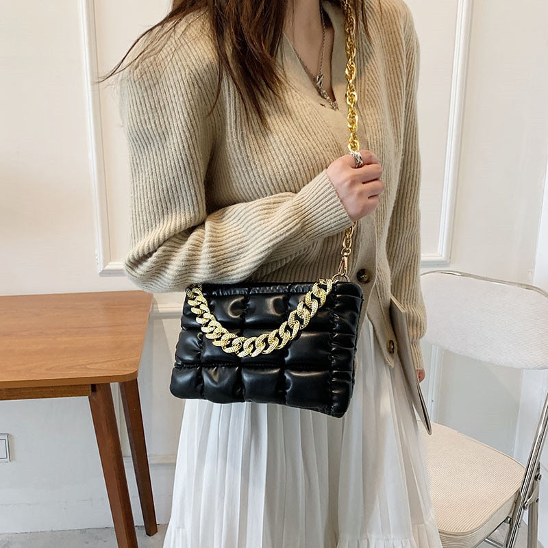 Thick Chain Crossbody Purse