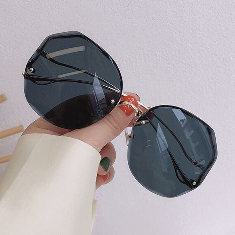 NEW Retro Round Sunglasses