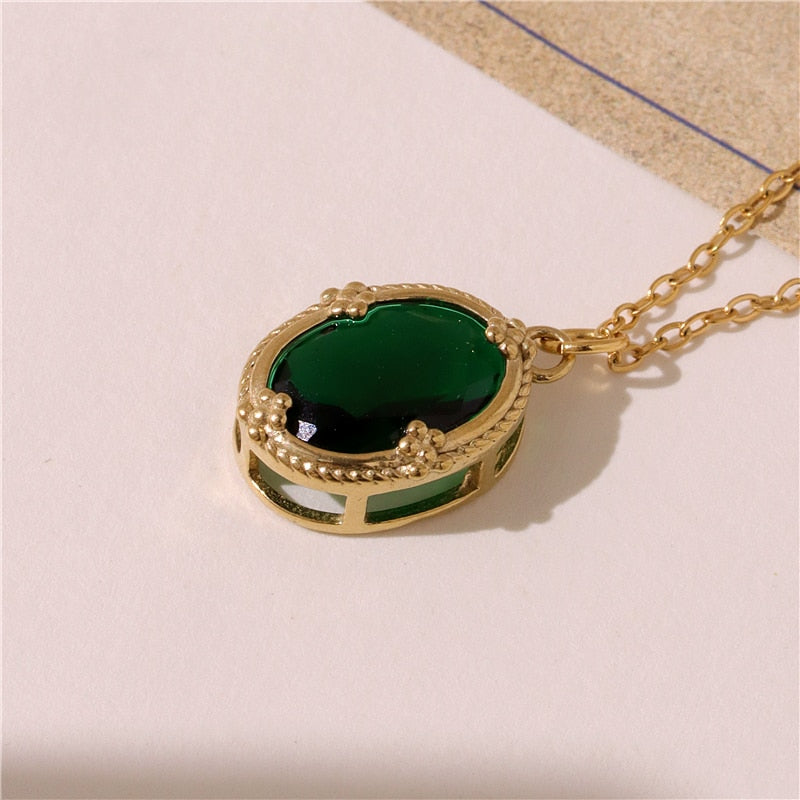 Pendant Green Stone Gold Necklace