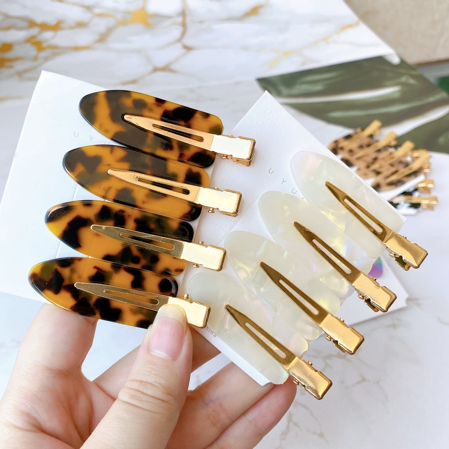 NEW 4 Pcs Simple Leopard Seamless Hair Duckbill Clip Hairpins Hair Styling Tool