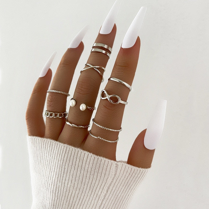 Geometric Knuckle Rings