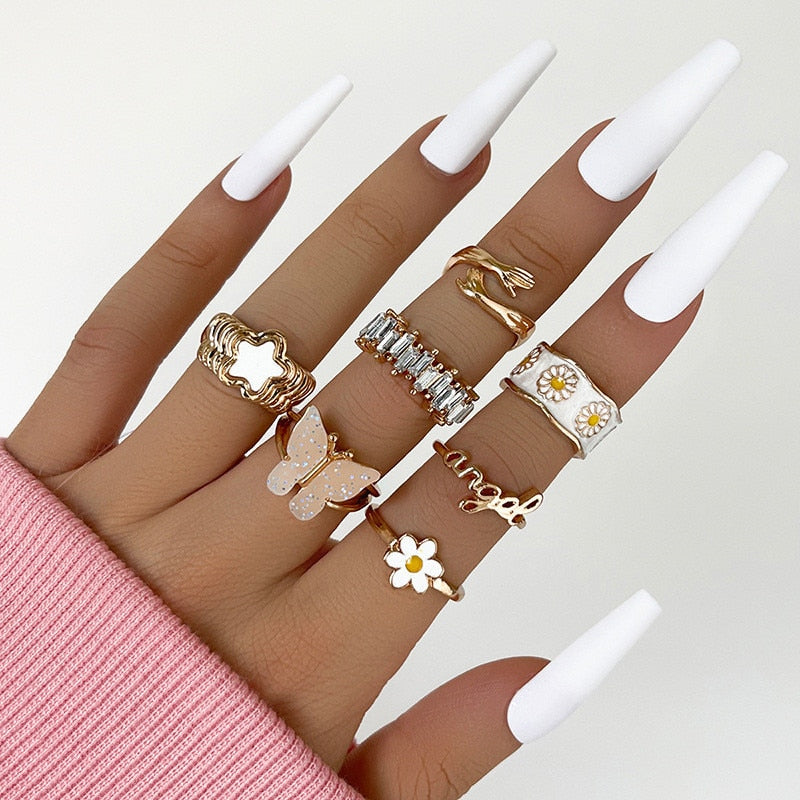 Geometric Knuckle Rings