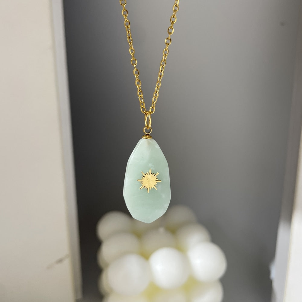 Pendant Green Stone Gold Necklace